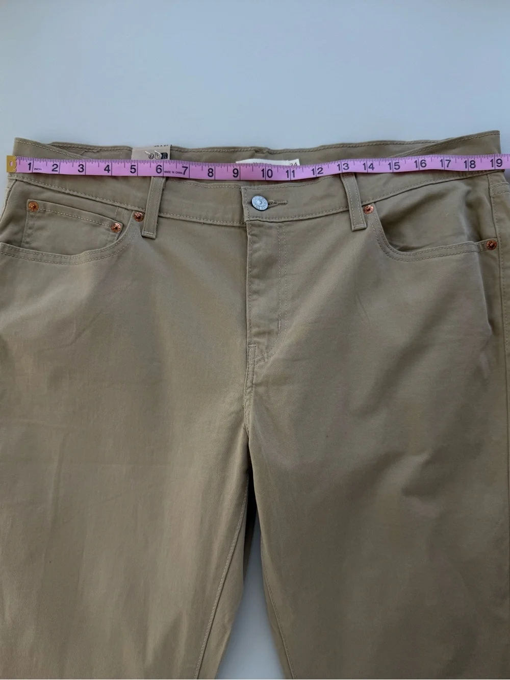 NWT Levi’s Boyfriend Pants Camel Beige 34x27
